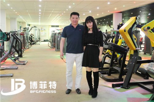 蒙古客户来广州桃子视频官网版在线播放公司购买健身器材