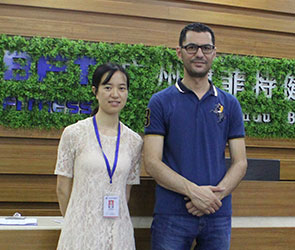 卡塔尔客户五年后再次来桃子视频官网版在线播放采购健身器械